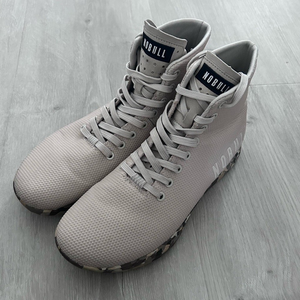 Like new, NOBULL Men’s high top training shoes, size 8.5